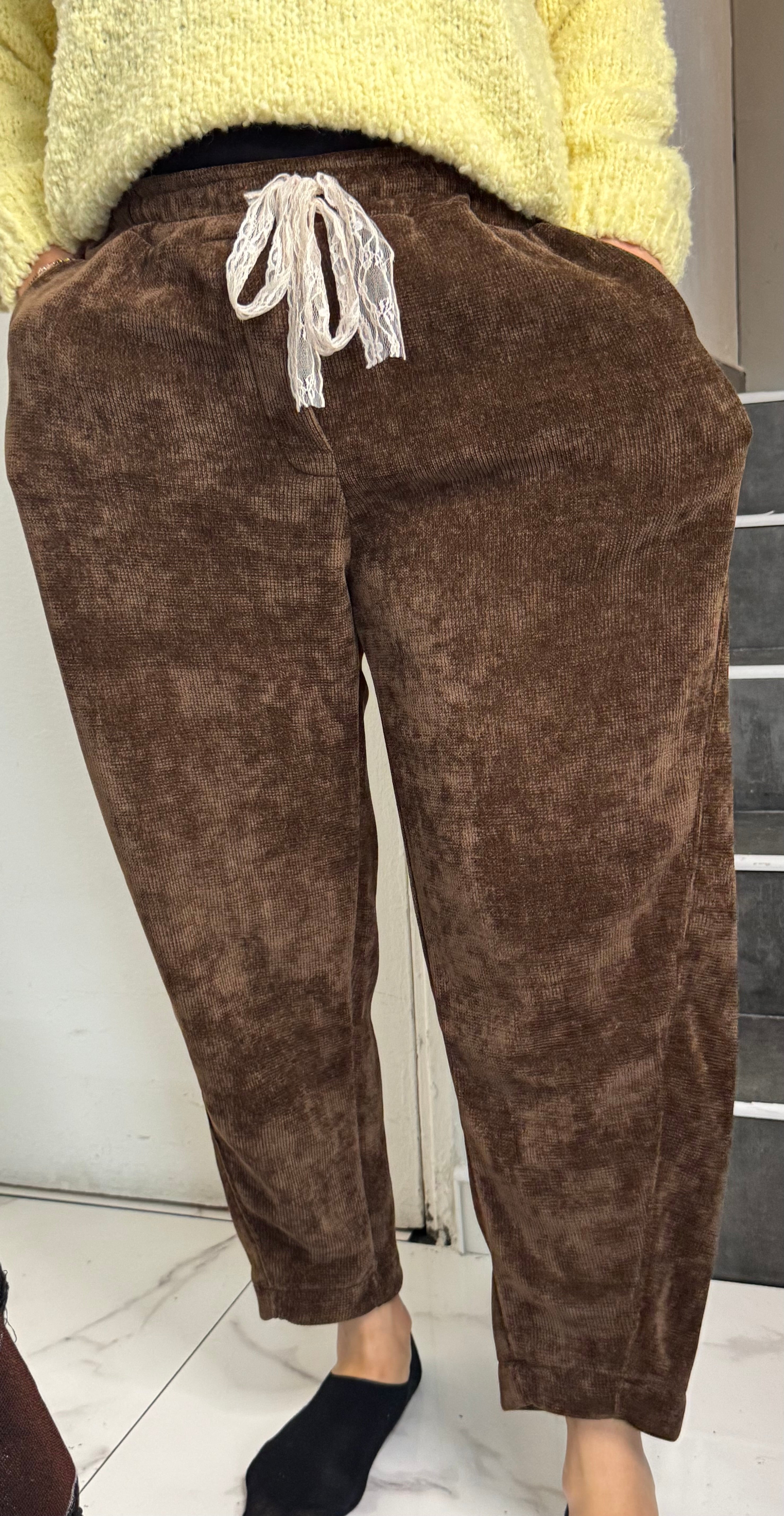 Pantalon ruban dentelle