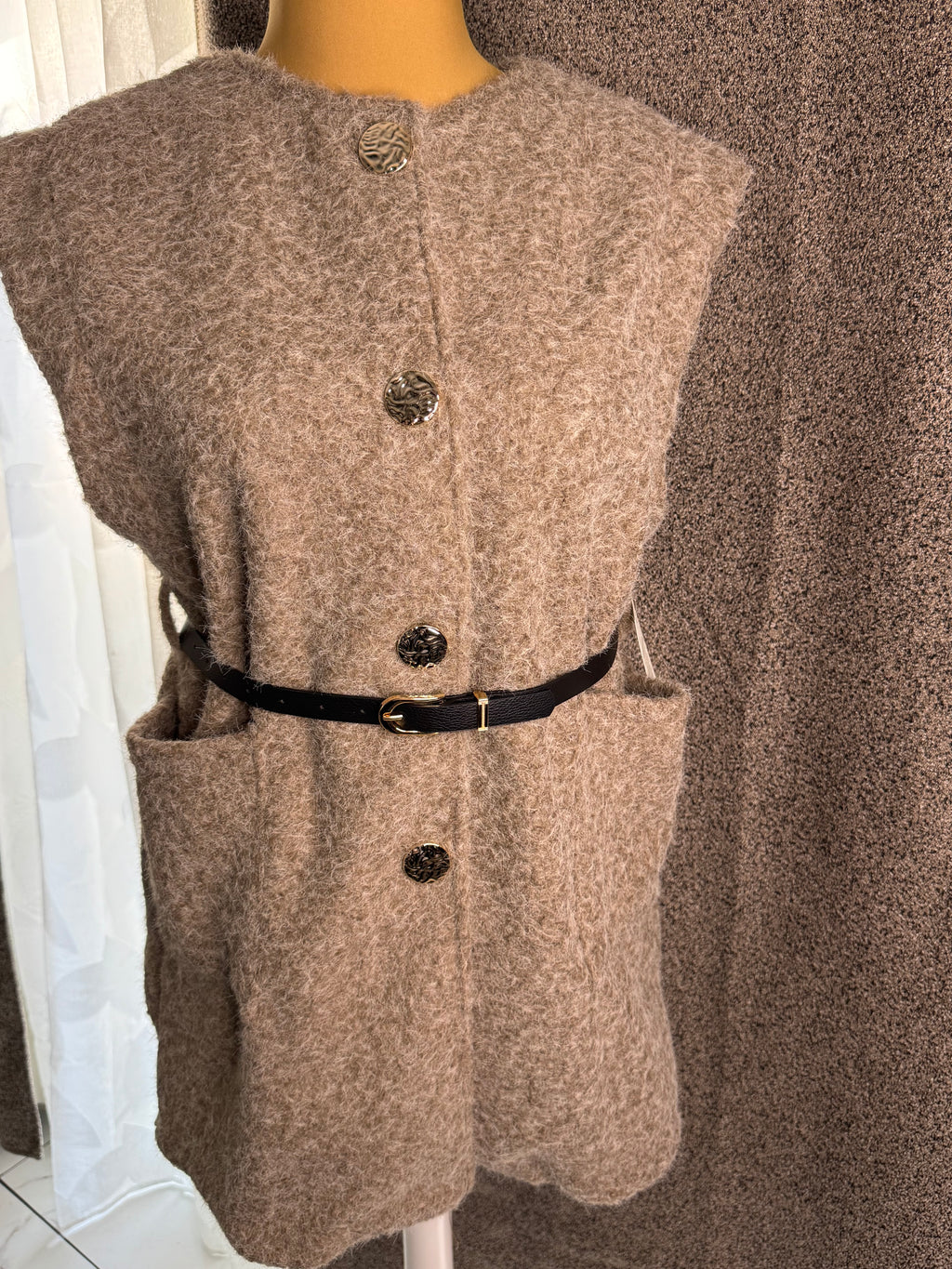 Veste sans manche avec ceinture