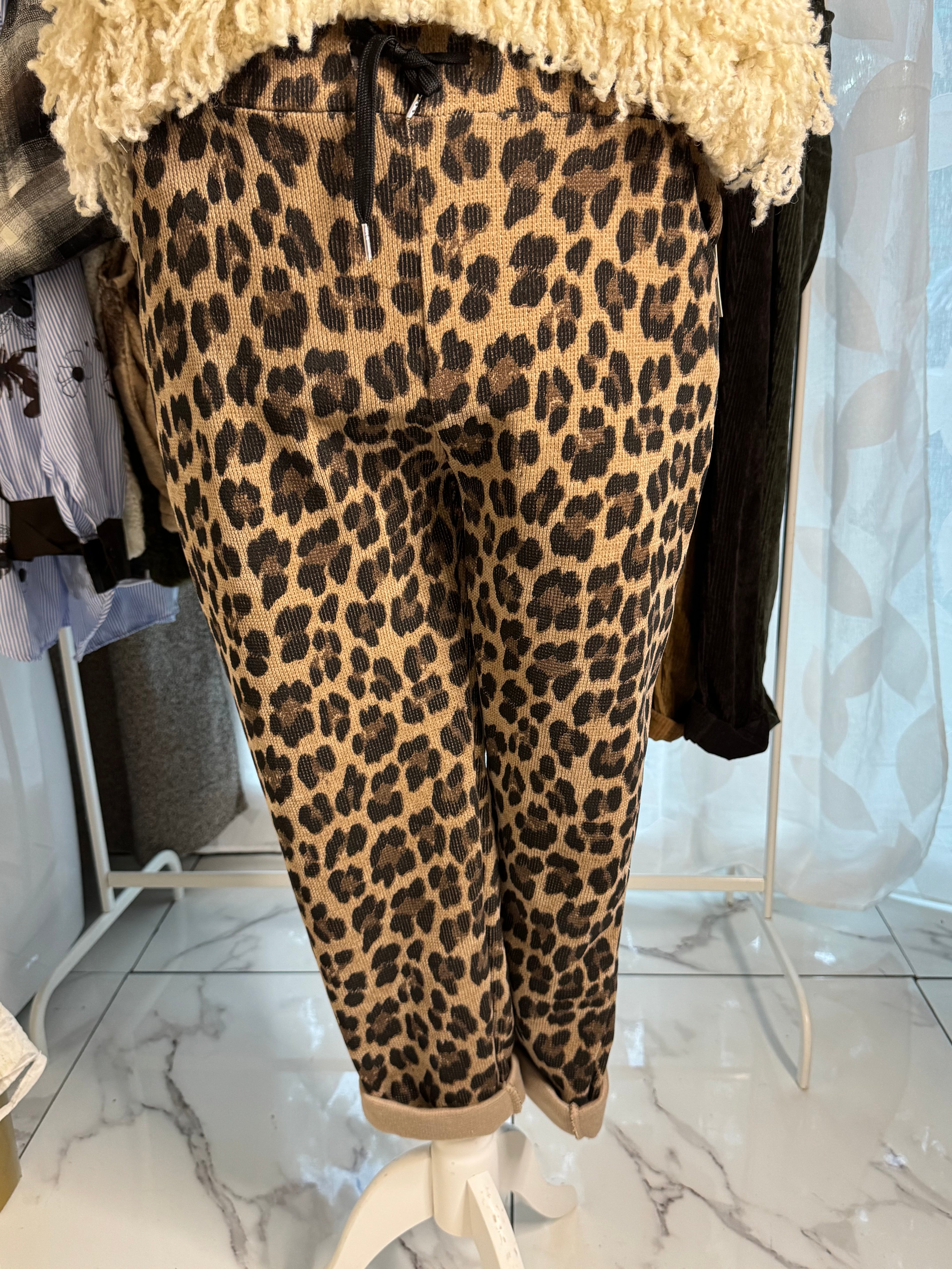 Pantalon léopard