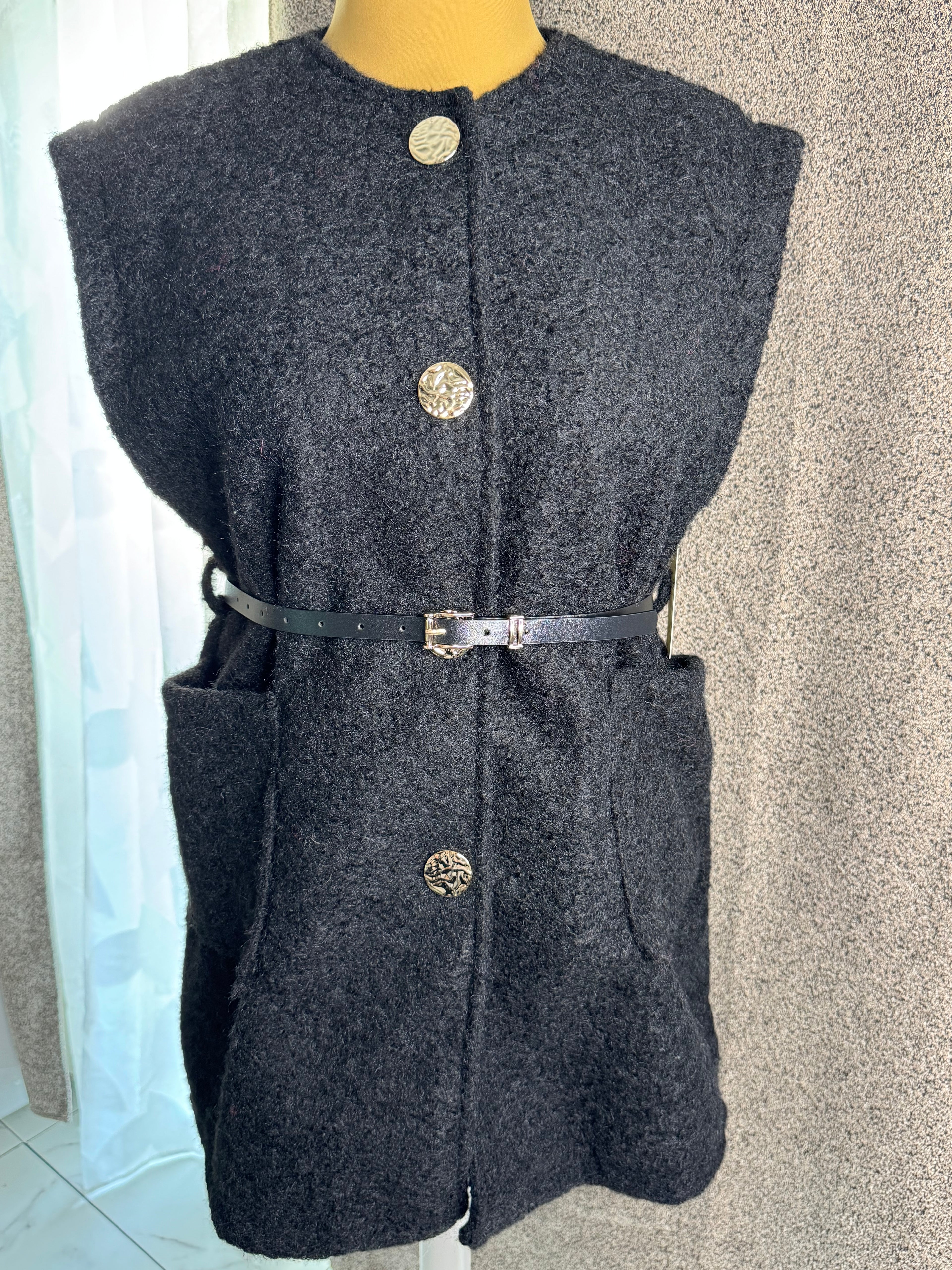 Veste sans manche avec ceinture