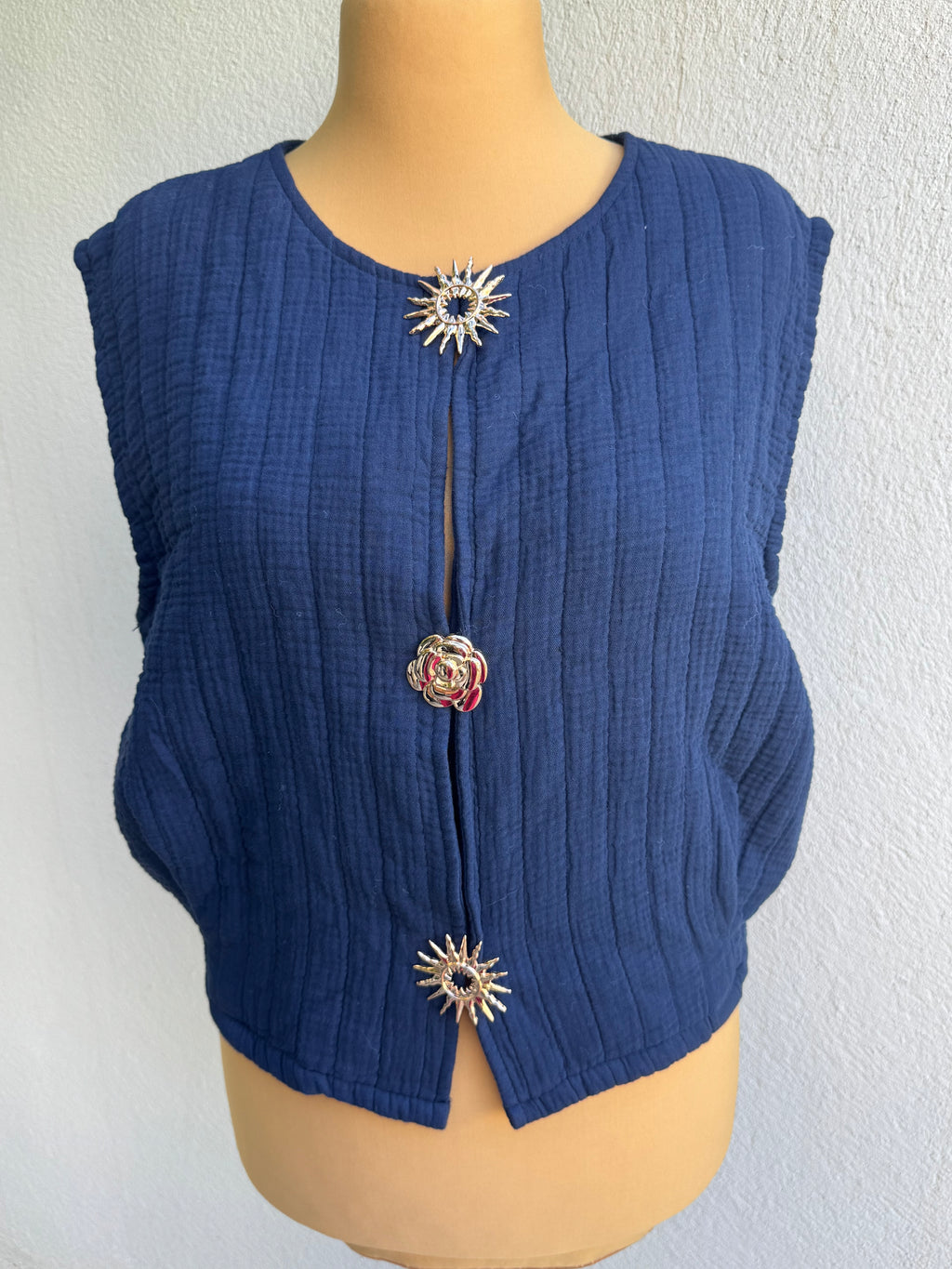 Gilet  sans manche soleil avec broche