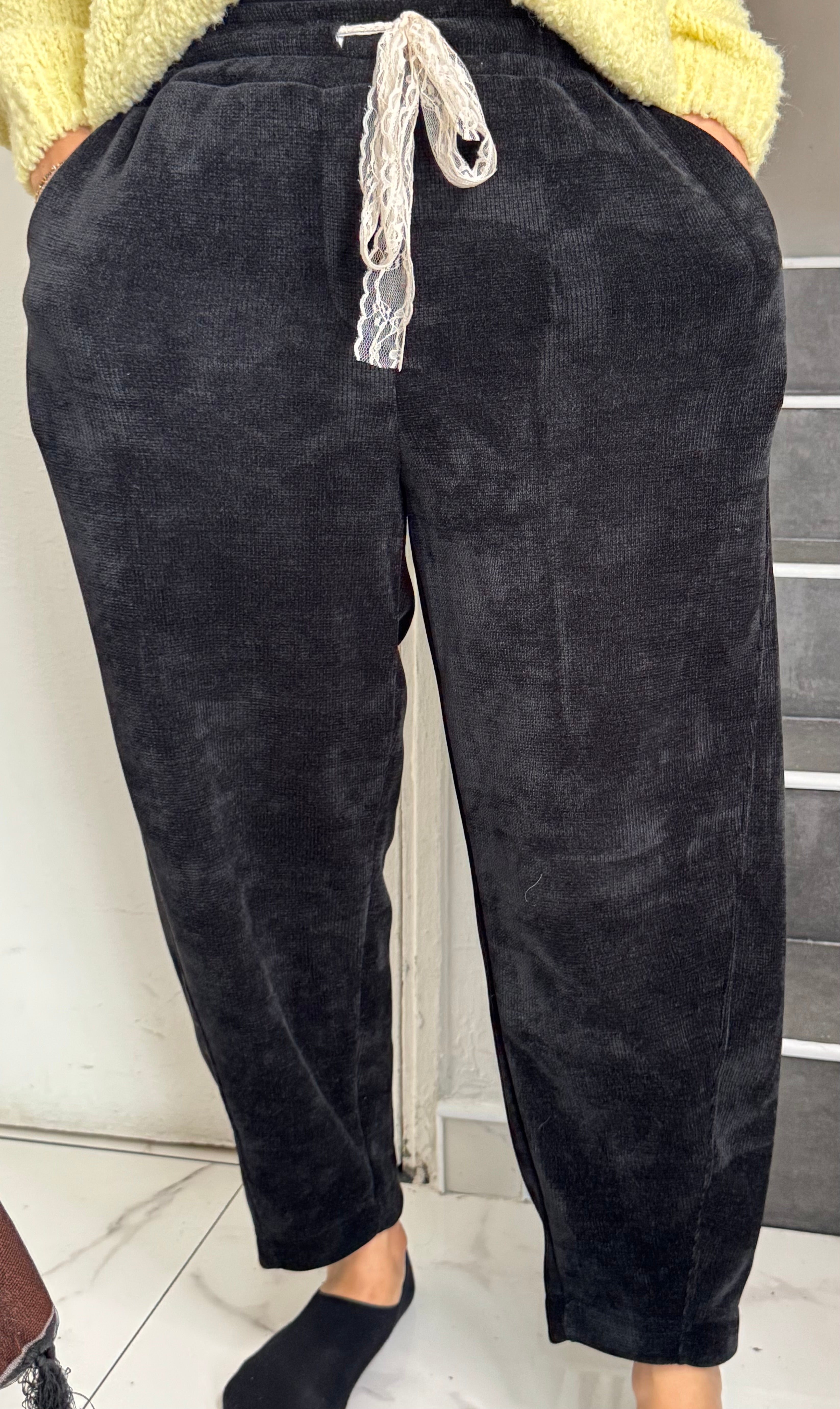 Pantalon ruban dentelle