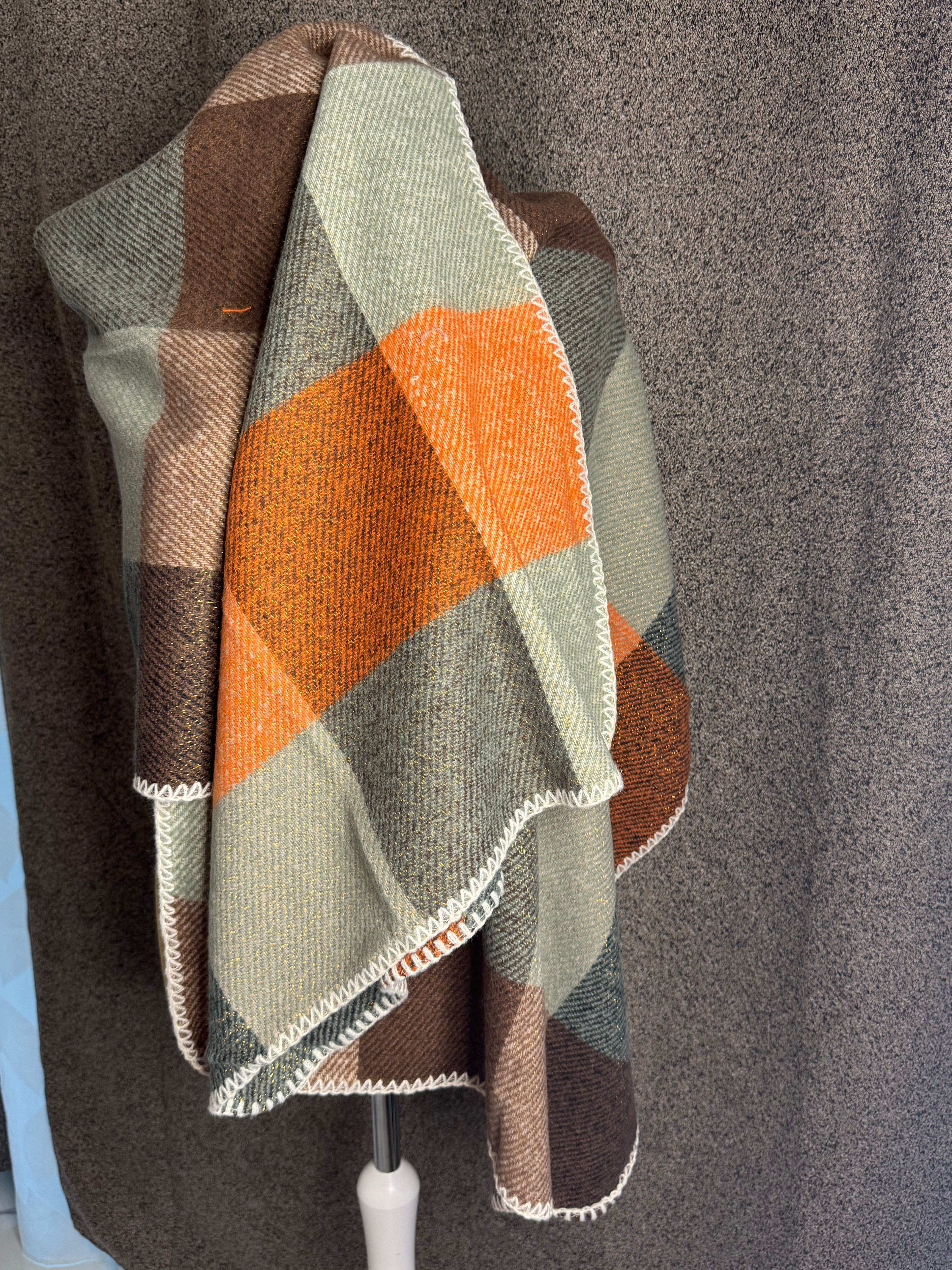 Écharpe à carreaux