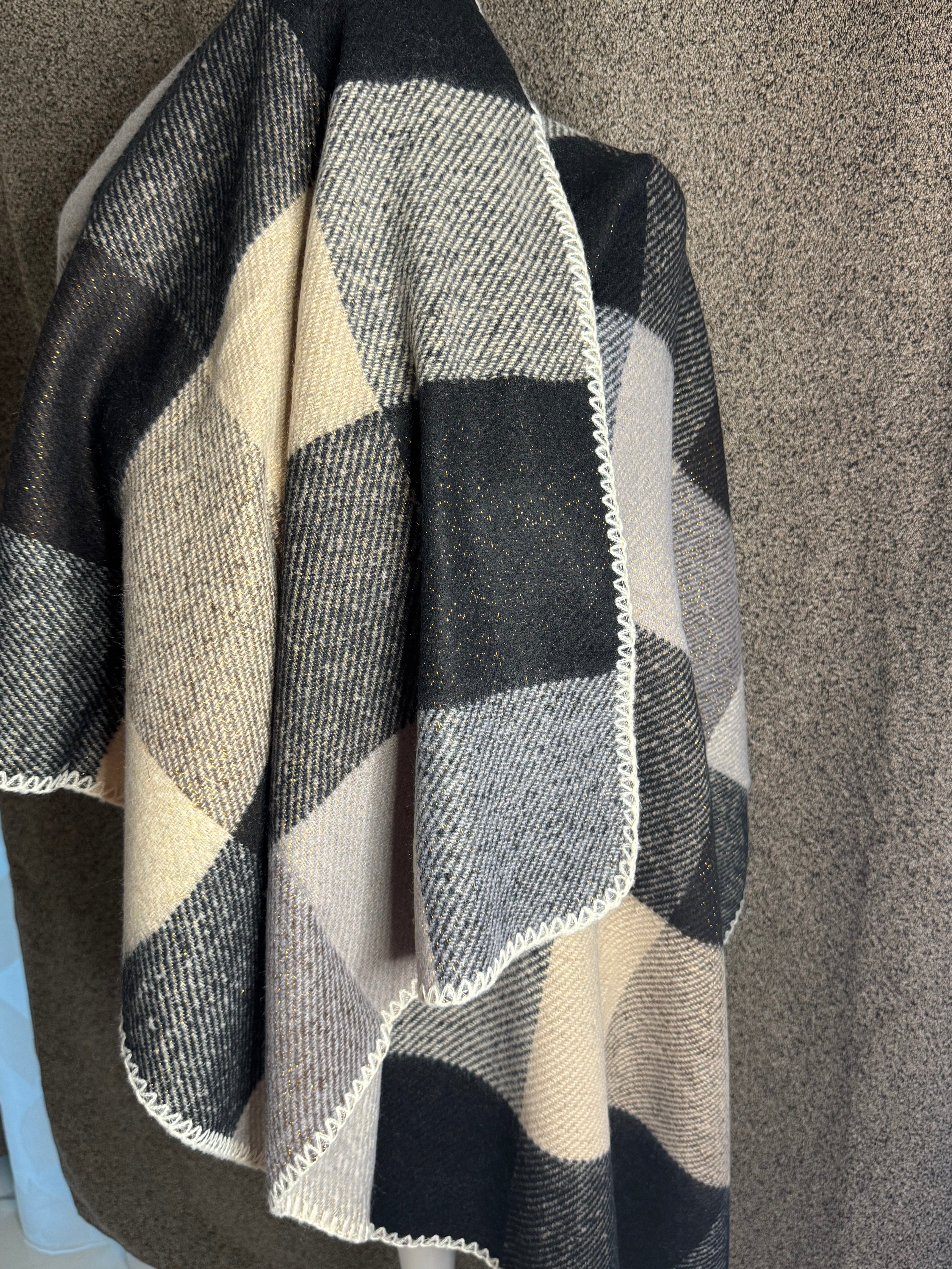 Écharpe à carreaux