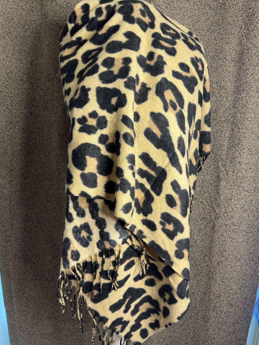 Écharpe léopard