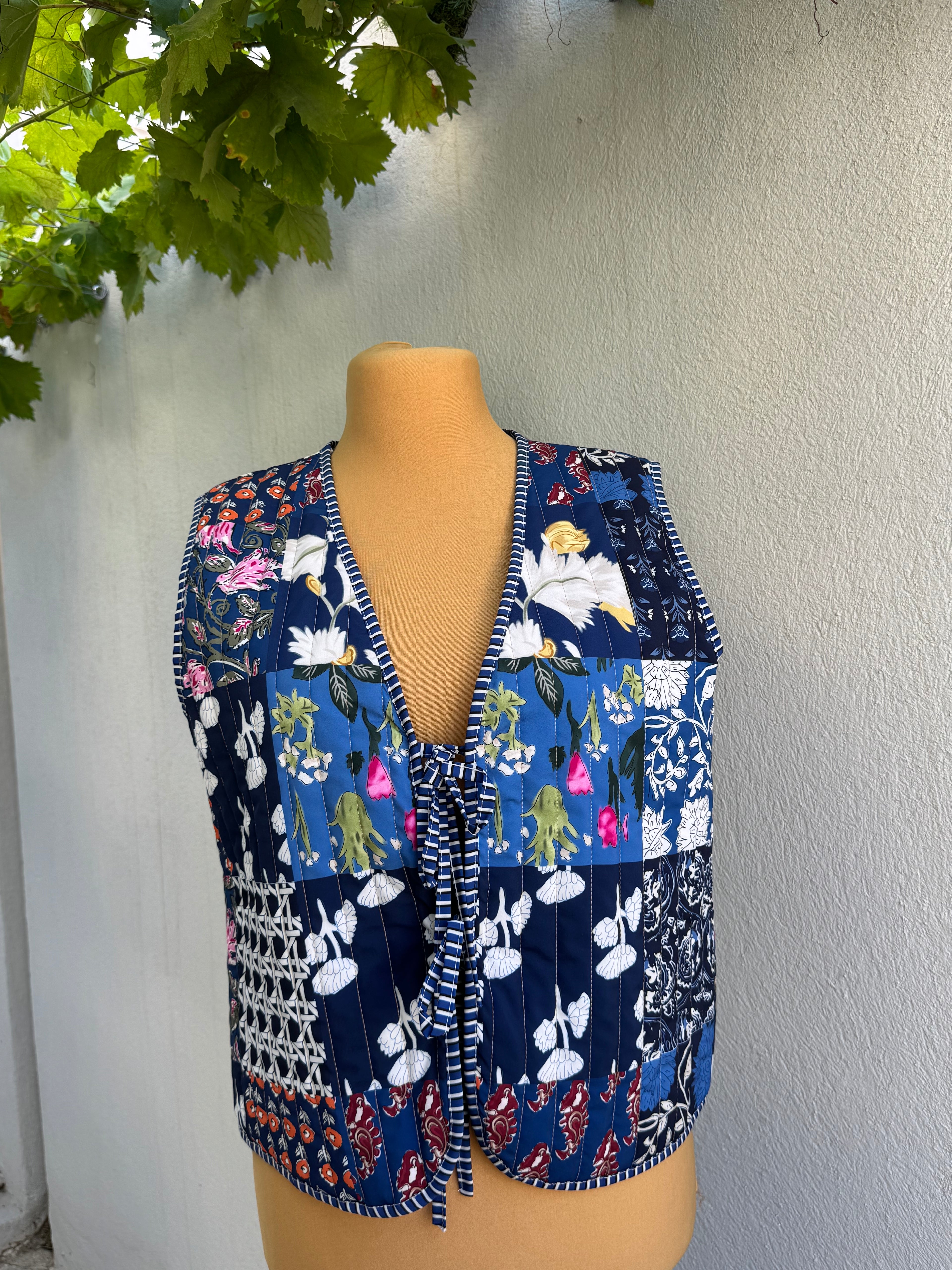 Gilet Armelle avec noeud news