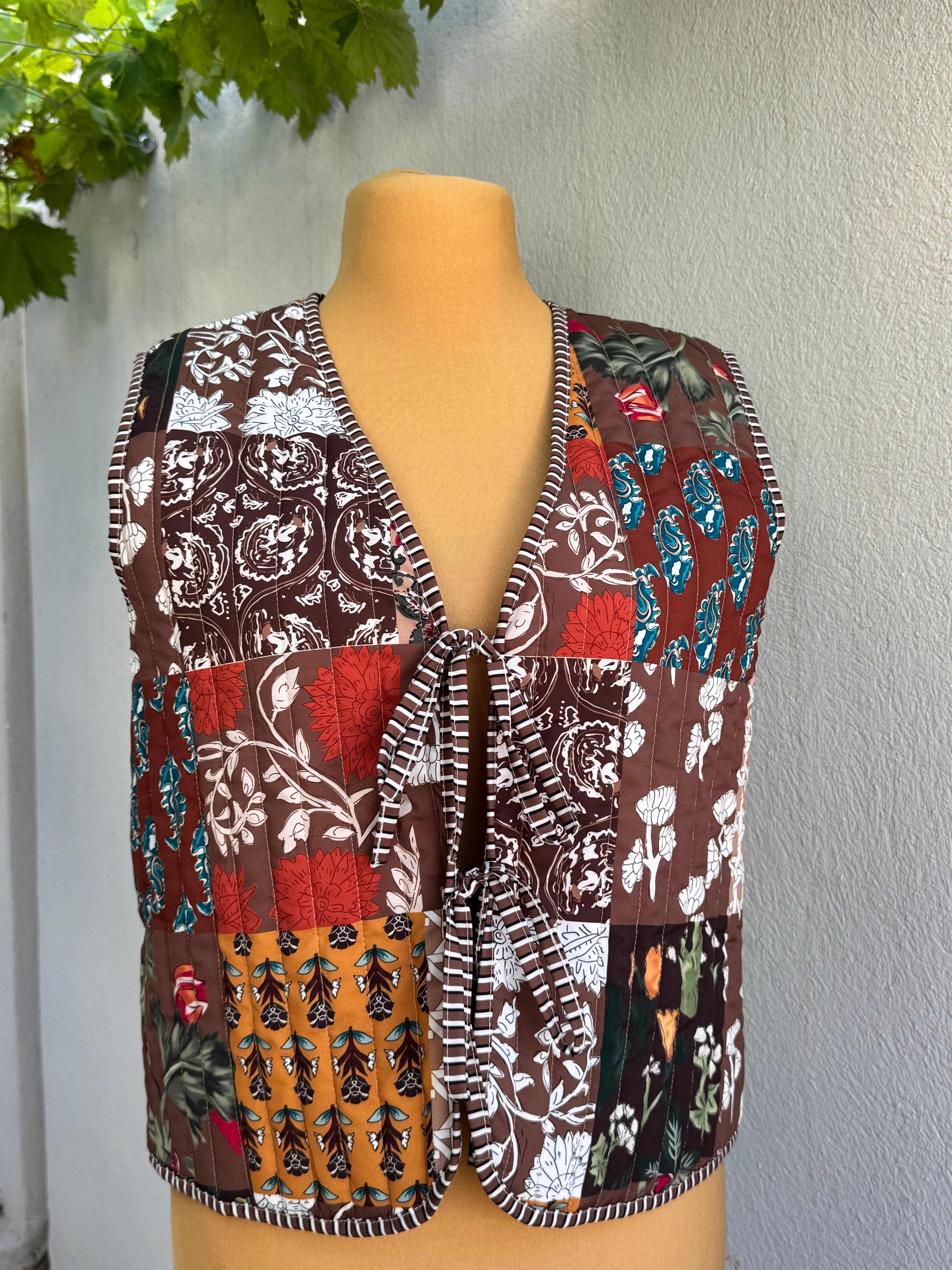 Gilet Armelle avec noeud news