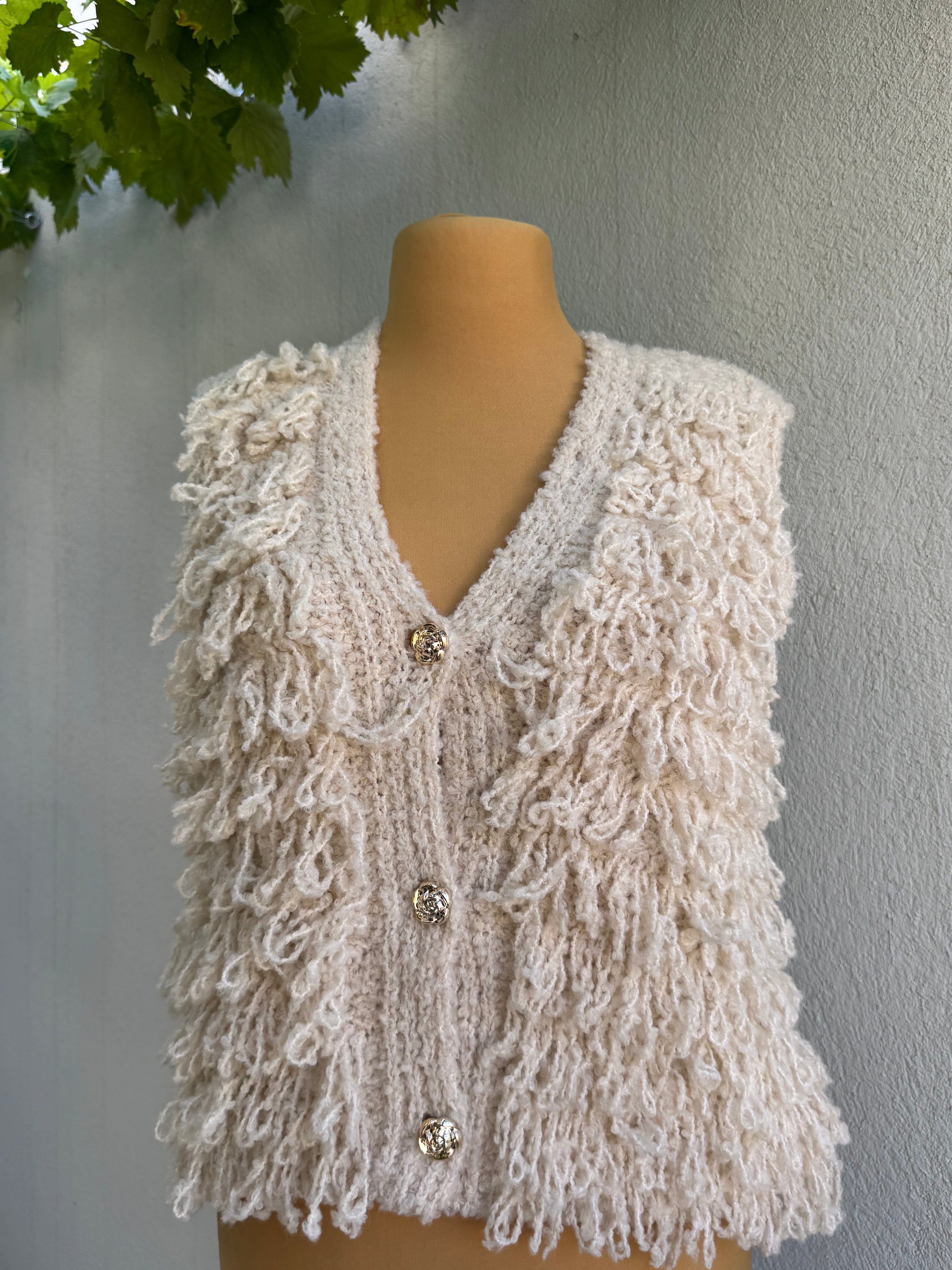 GILET Beatrice News