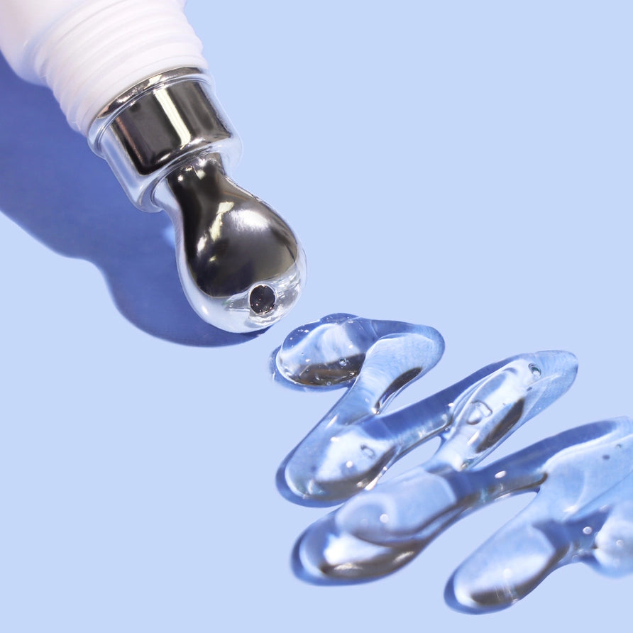 Gel pour les yeux hyaluronique à la caféine
